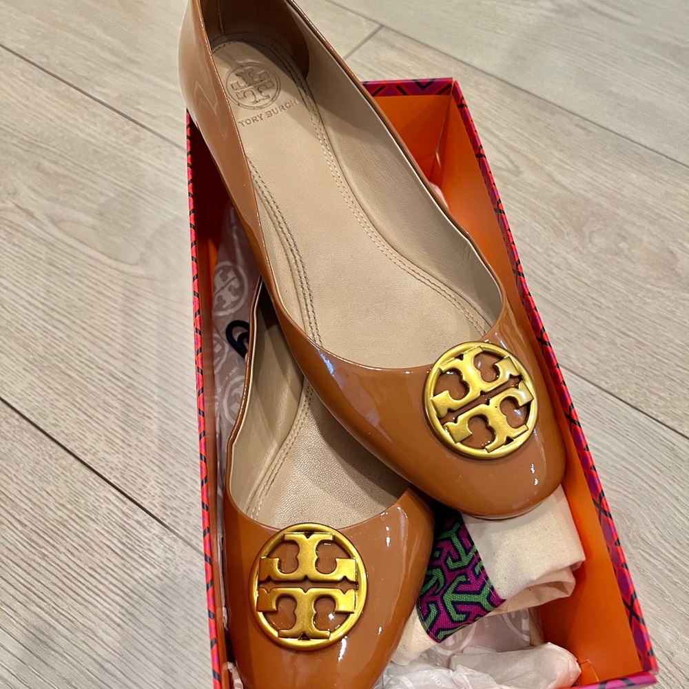 tory burch Chelsea ballet flats size 7